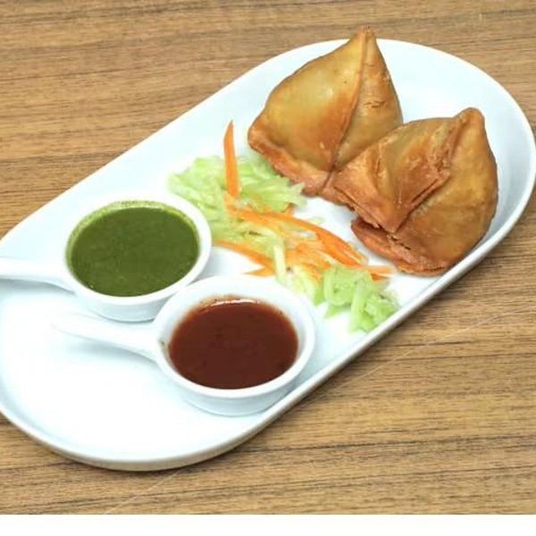 Samosa (2 pcs)